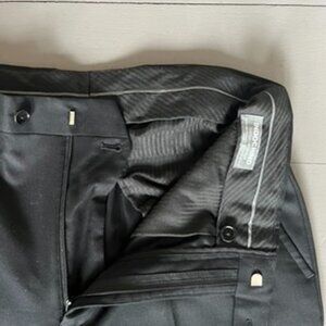 Indochino slim fit black suit EUC